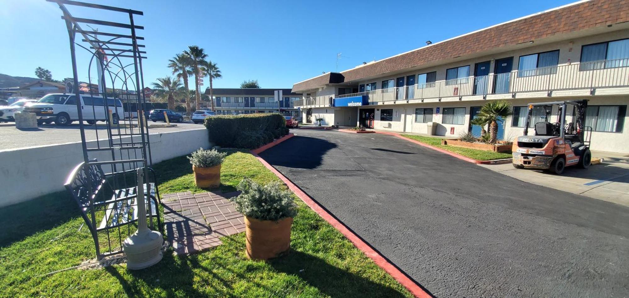 Hotel 6-palmdale, Ca